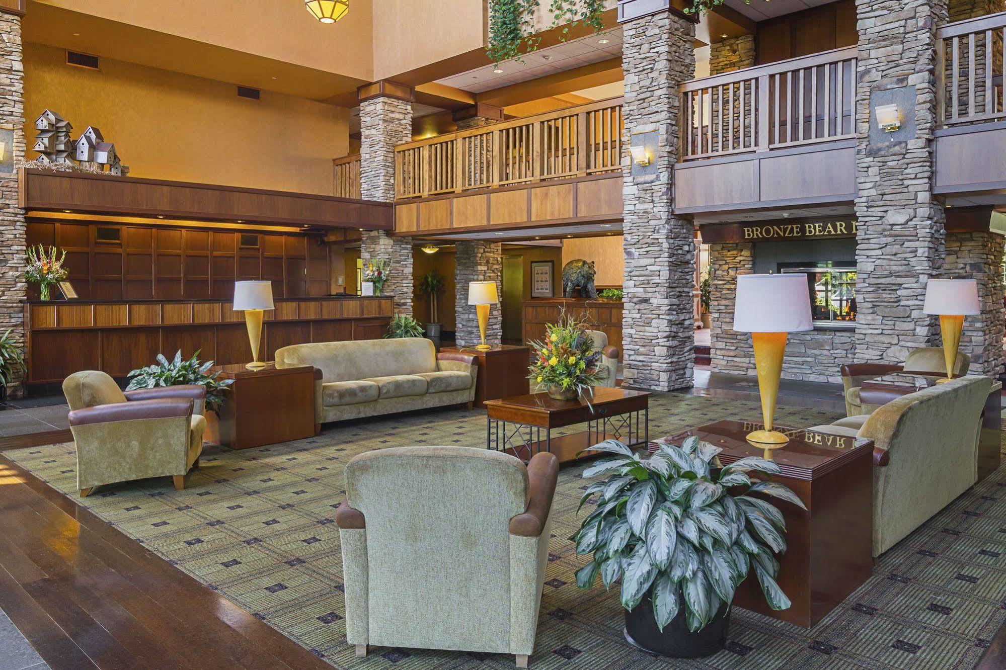 เควล ฮอลโลว์ รีสอร์ต - อะ เทรดมาร์ค คอลเลคชั่น โฮเต็ล Hotel Painesville ภายนอก รูปภาพ