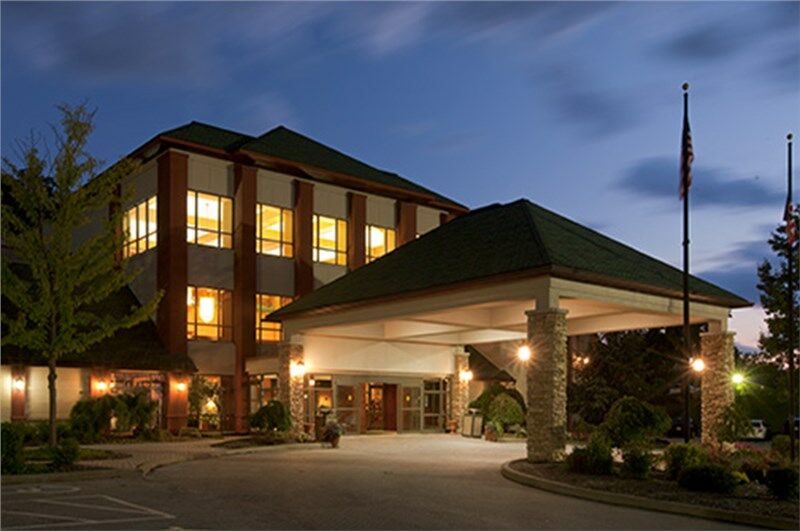 เควล ฮอลโลว์ รีสอร์ต - อะ เทรดมาร์ค คอลเลคชั่น โฮเต็ล Hotel Painesville ภายนอก รูปภาพ